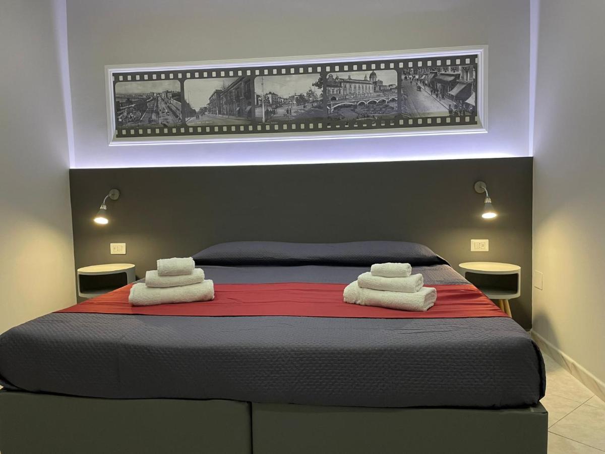 Pacini 88 Rooms And Apartment Catania Centro Kültér fotó