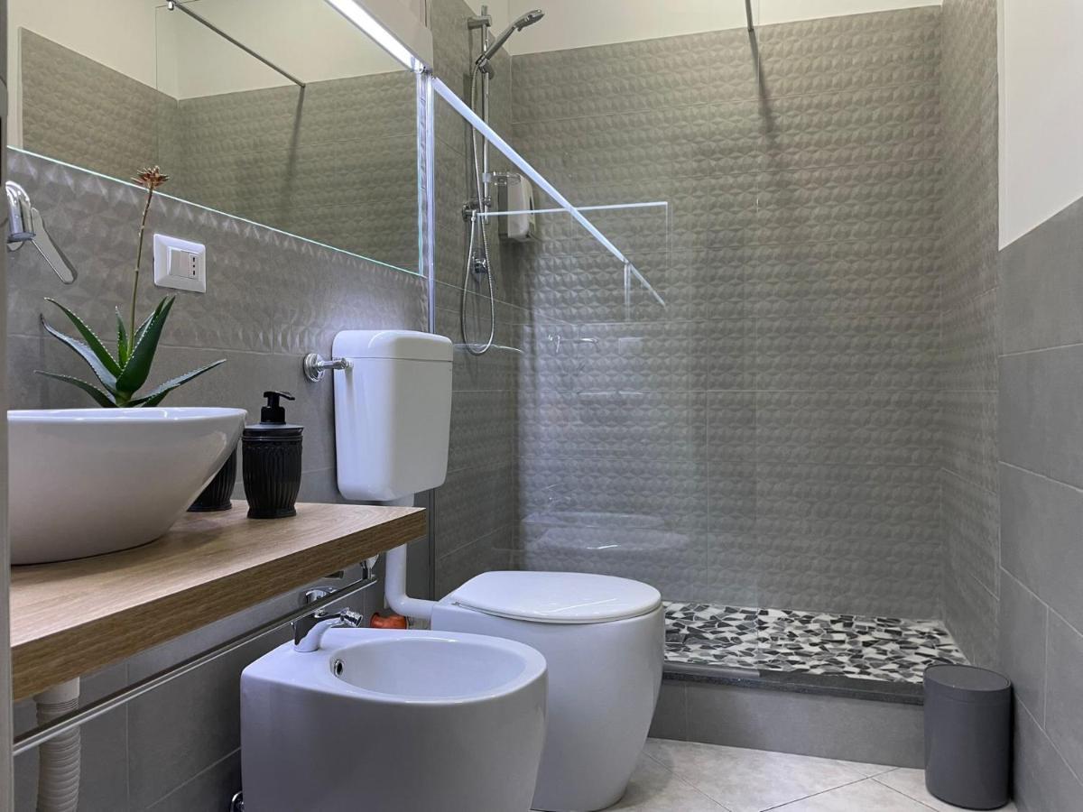 Pacini 88 Rooms And Apartment Catania Centro Kültér fotó